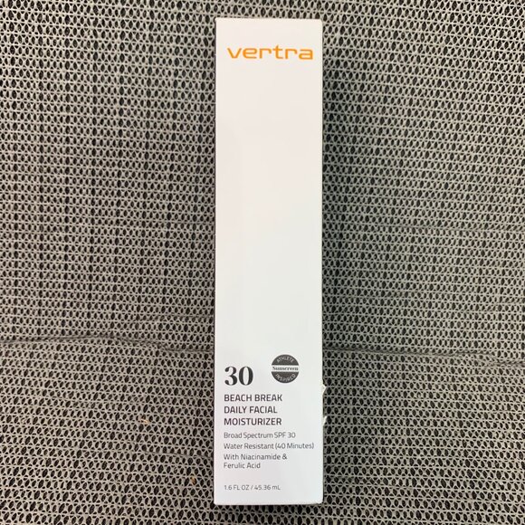 Vertra Beach Break Daily Facial Moisturizer 30 SPF water resistant 1.6 fl oz - Picture 1 of 6